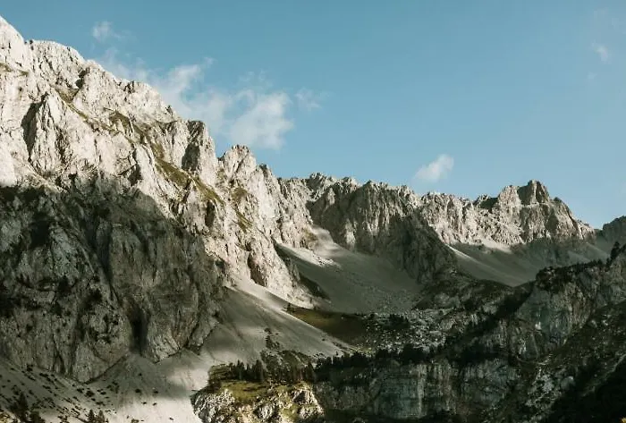 Verusa 2 * Podgorica