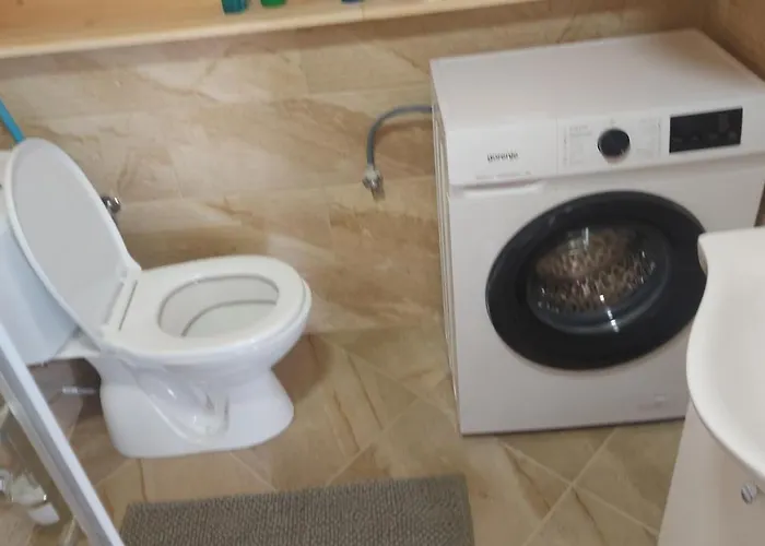 Verusa 2 * Podgorica